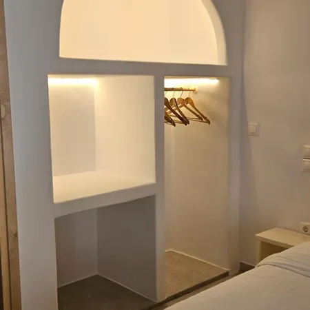 Eleanna'S Mykonos-3